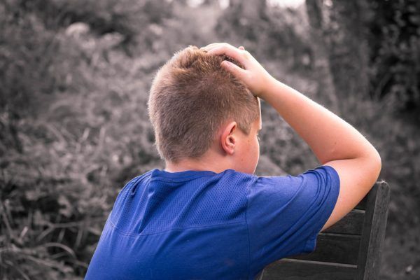 Tu n’as qu’à faire comme tout le monde ou la phobie scolaire